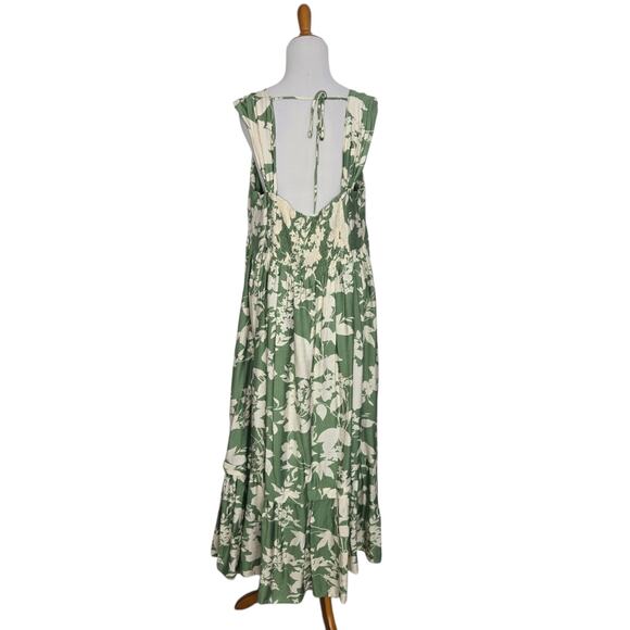 NEW Baltic Born Aita Maxi Dress Tiered Ruffle Summer Green Floral Women 1X - Picture 4 of 13